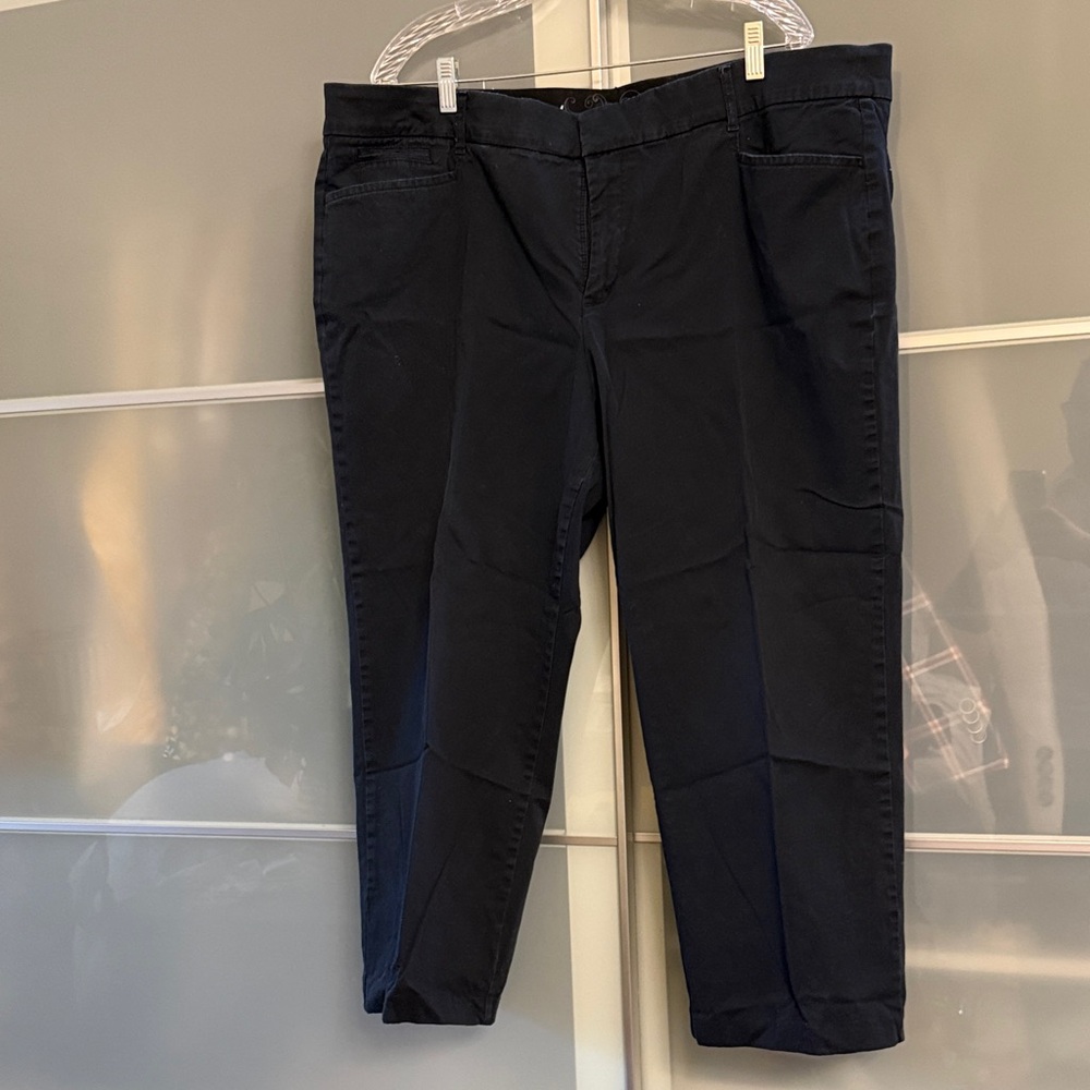 JM Collection Women's Black Ankle Pants